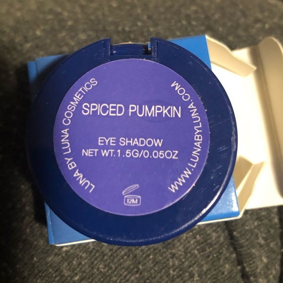 Random BNIB 5-pc Eyeshadows - Picture 6 of 10